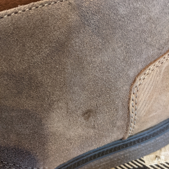 NWOT G.H. Bass & Co. Suede Chukka Half Boot - Picture 7 of 8